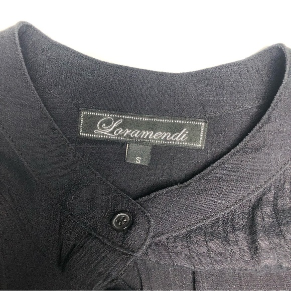 Black Long Sleeve Pleaded Loose Fit Top - Picture 5 of 12